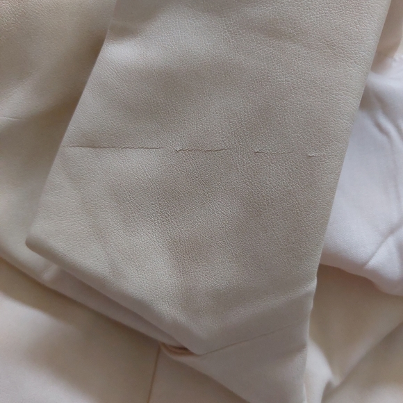 Women's Cream Jacket - Picture 7 of 7
